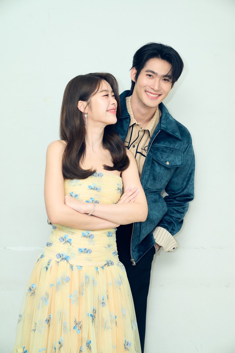 NoProblemFG's tweet photo. มีใครคิดถึงคู่นี้มั้ย #แบมจู #แบมสราลี #จูเนียร์กาจบัณฑิต https://t.co/eJeOEBJ1dh