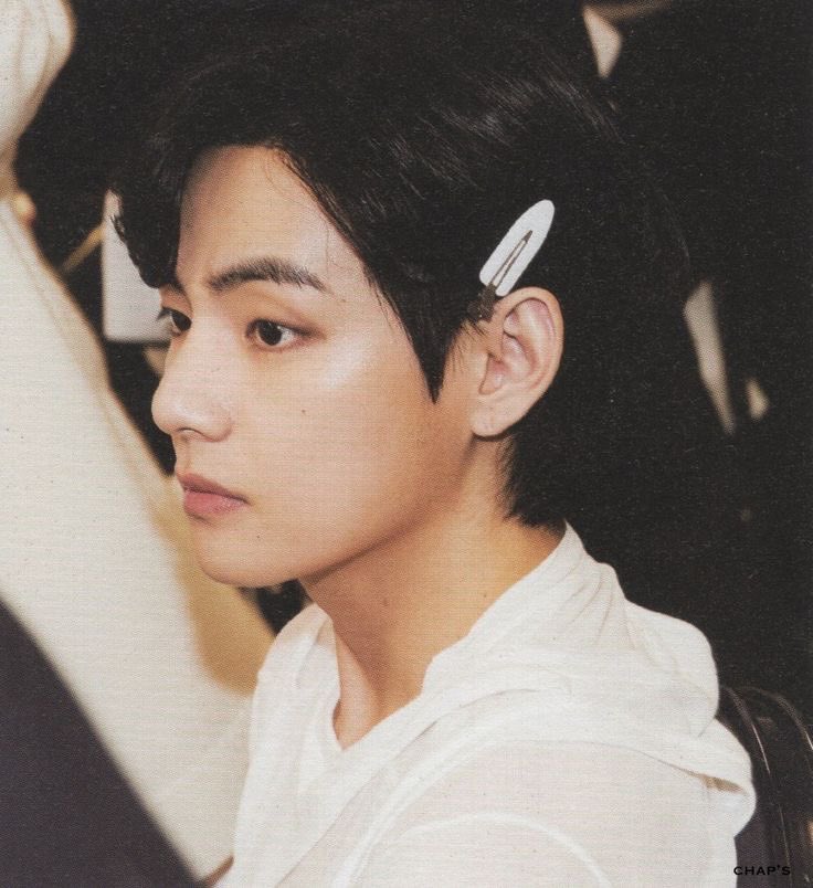 อะไร แล้วมานั่งมองหน้าซานทำไม ไม่รีบไปหาเพื่อนหรอ

ให้ไปไงอะ เธอยังไม่หายโกรธ