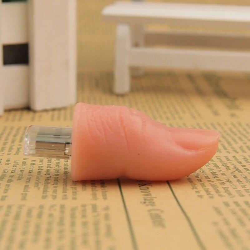 UnicunShop's tweet image. Need extra storage that's also hilarious? 😂 Our Thumb Flash Drive is shaped like, well, a thumb!  Comes in sizes up to 128GB. Get yours now: unicun.com/product/thumb-…  #flashdrive #storage #funnygifts