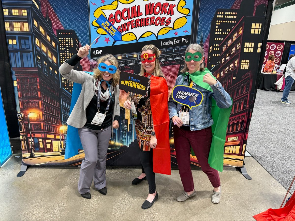 uofsccosw's tweet image. Our leadership is representing @UofSC Social Work in style at #CSWE2024! 🎉 #Socialwork is our superpower!⚡️ #Gamecocks
