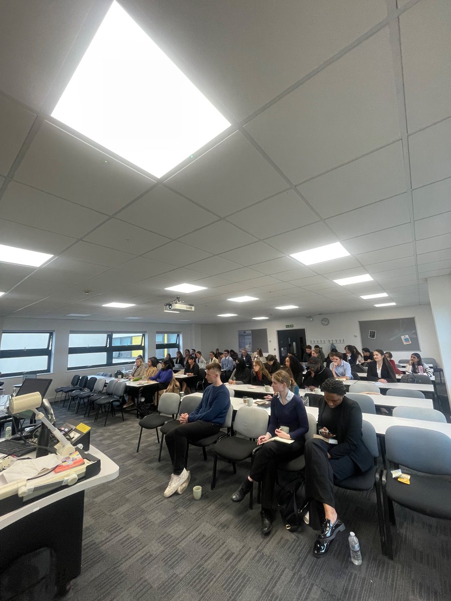 Junior Lawyers HRLA tweet media