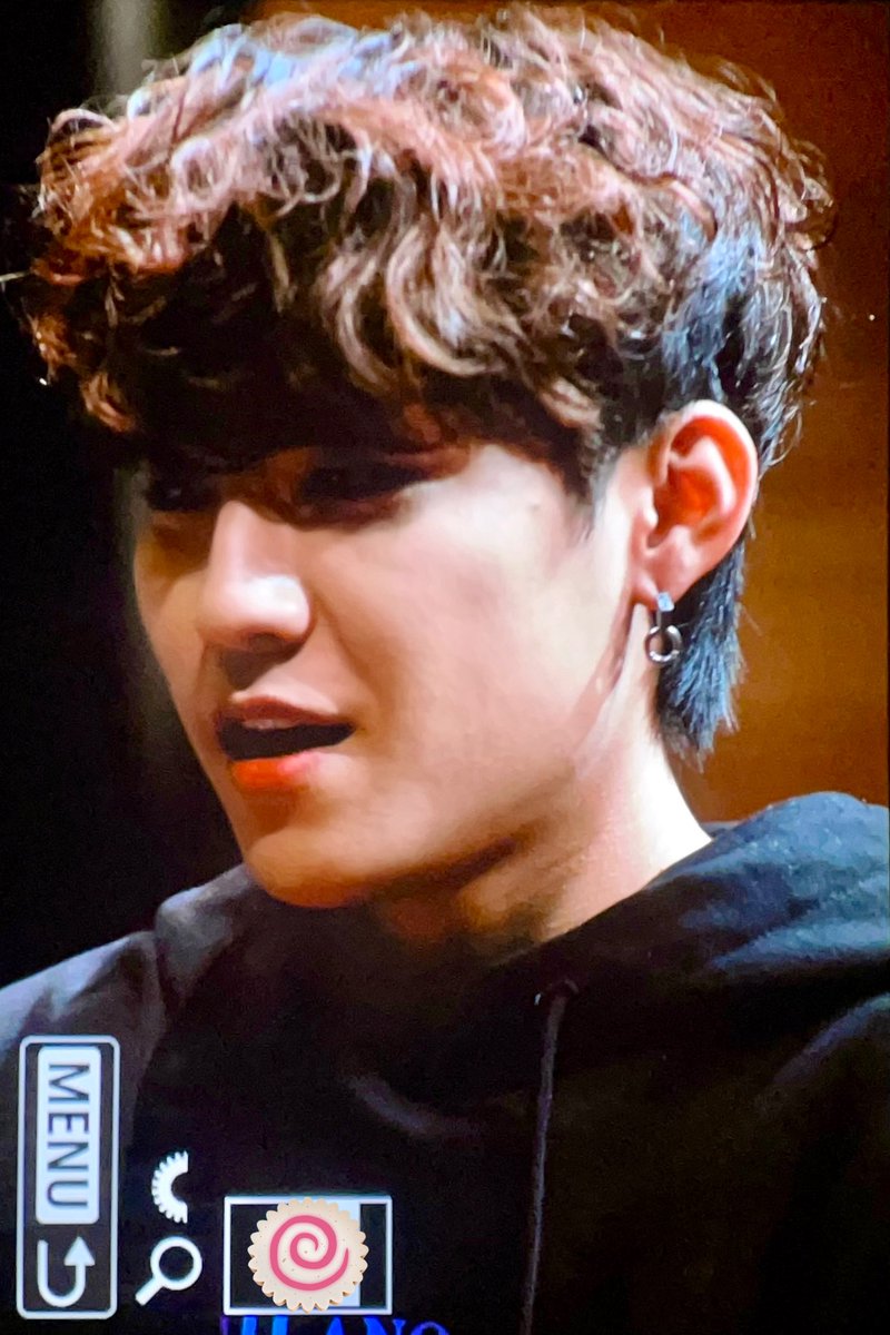 D0NG_HYUN's tweet photo. 찍사가 된 동현                               결과물 https://t.co/Cn9NhUGjCP