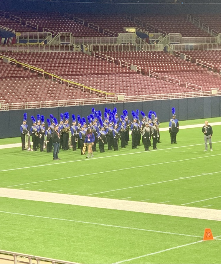 lchs310's tweet photo. The Marching Band was in action bright and early this morning at the Bands of America St. Louis Super Regional! Congratulations directors, students, and crew on an amazing performance! https://t.co/Ub2QKmMxXe