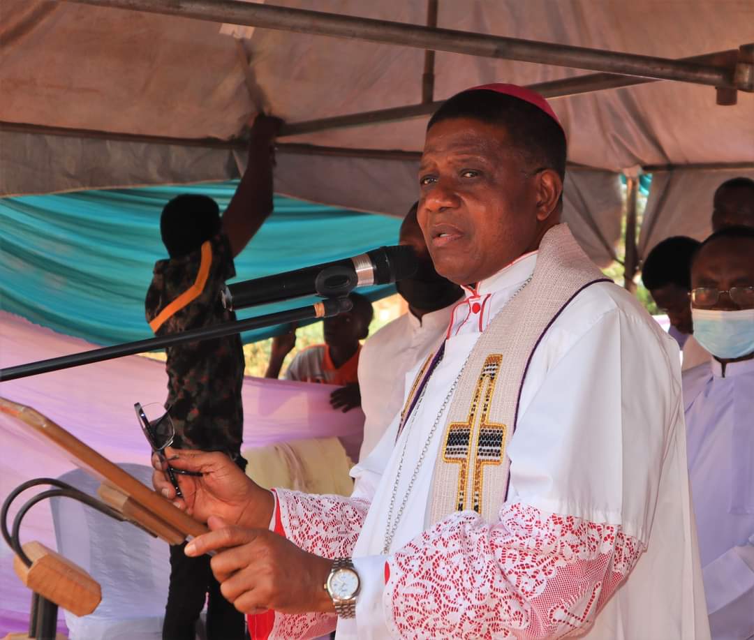 Lord God, living light of eternal love, grant that, always aglow with charity, we may love you above all else  and our brethren for your sake, with one and the selfsame love.
#WeWantToSeeJesus