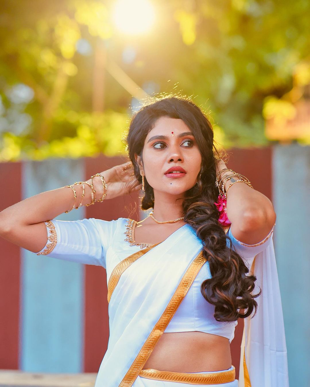 Ga0iARJbIAANxv8?format=jpg&name=large