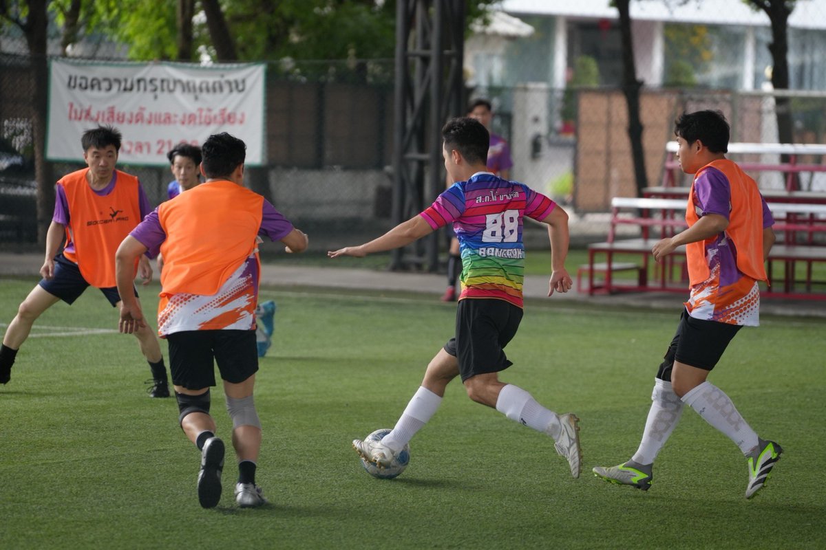 Viput_srivaurai's tweet photo. อีก 1 ปี⚽️สำหรับฟุตซอลนักบินการบินไทย
พูดได้เต็มปากว่ามีความสุขทุกครั้งที่ได้เจอพี่ๆ เพื่อนๆและน้องๆ ทุกคนครับ❤️
#THAIpilot https://t.co/j4ekCe00A5