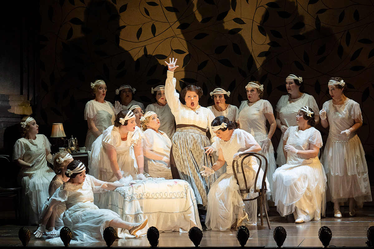 Opera_North's tweet photo. 👻🎩 When the night wind howls... we open #ONRuddigore @GrandTheatreLS1! Toi Toi Toi to the whole team for tonight. 

If you're joining us to find out who's been a Bad Baronet (tsk tsk), let us know what you thought. 

Explore 👉 https://t.co/Tj53K3lrgj https://t.co/hui3WAno5v