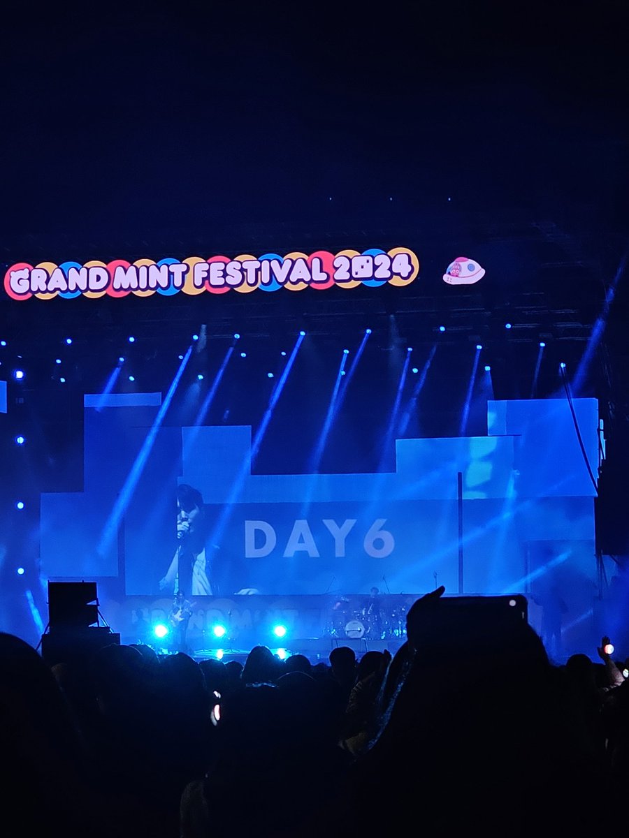 제대로찍은게하나도없네미친것