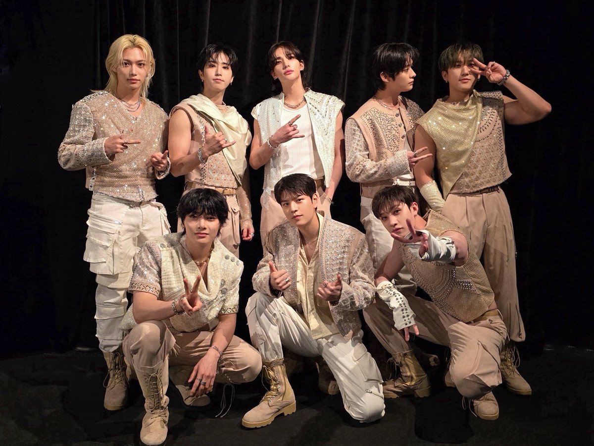 HanniArt's tweet photo. #StrayKids_dominATE https://t.co/HbCOeBekHm