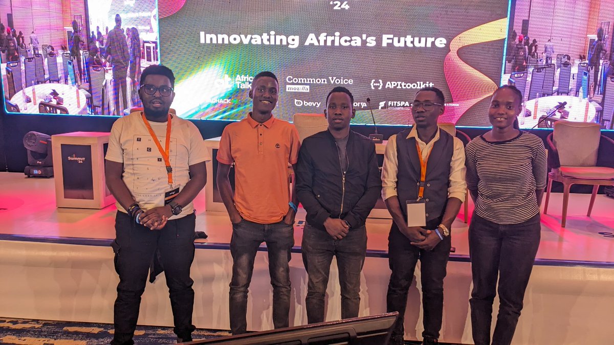 JohnsonMakmot's tweet photo. The light of the day is Day 4. Too much sauce👌😎😎
#ATSummit24
#BuildWithAT
#WeLoveNerds
@Africastalking
@ATCommunityKla https://t.co/NetnKcATMG