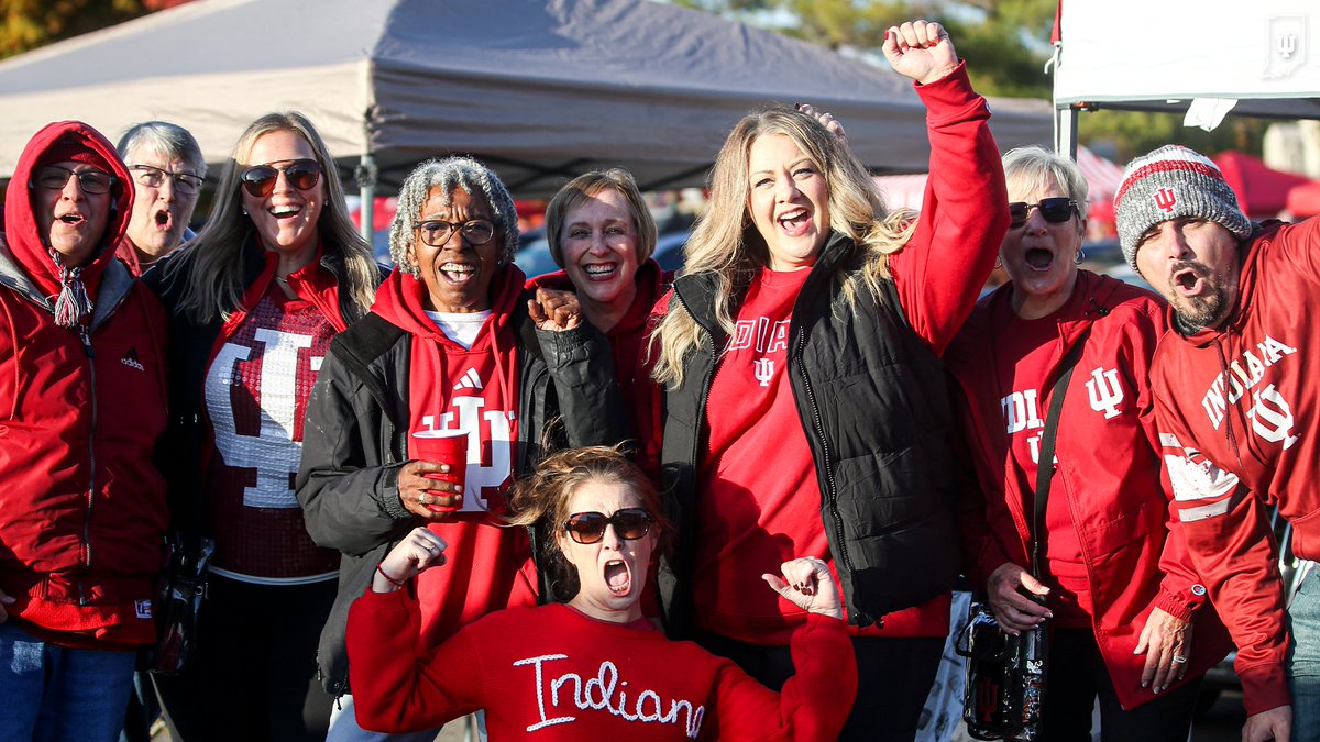 IUHoosiers's tweet photo. Bloomington is the place to be! https://t.co/i8cGZGJU3u