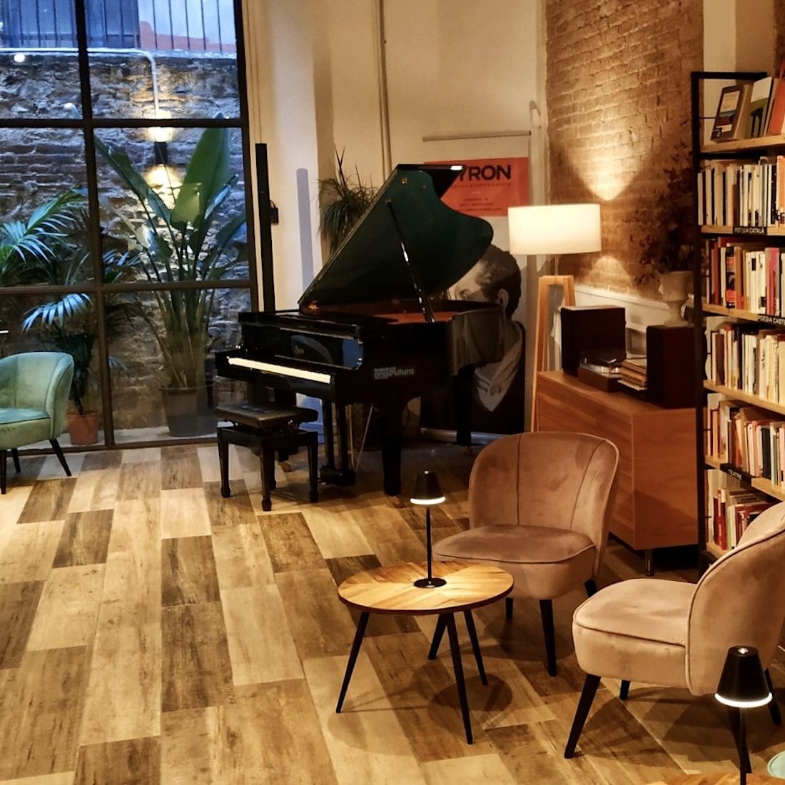 Aetheria Travels tweet media