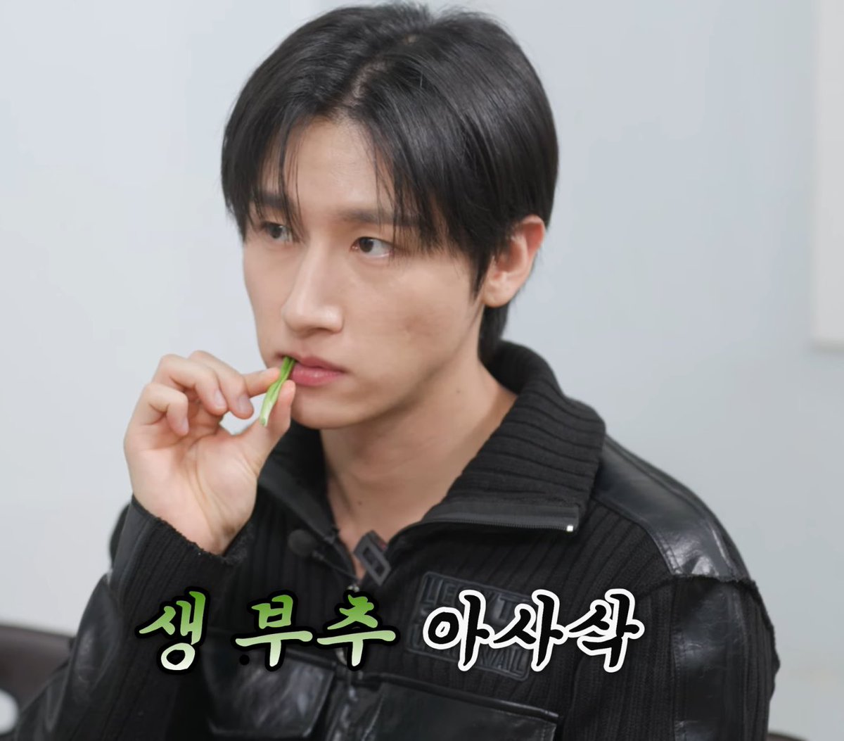 불시 tweet media