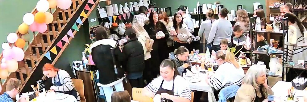 Our studios have been so busy we just wanted to share appreciation for our remarkable team who have managed through it all during a few staff shortages due to illness. This pic is taken today &amp; shows just how busy we are &amp; we're deeply grateful for all the love &amp; support 🙏❤️