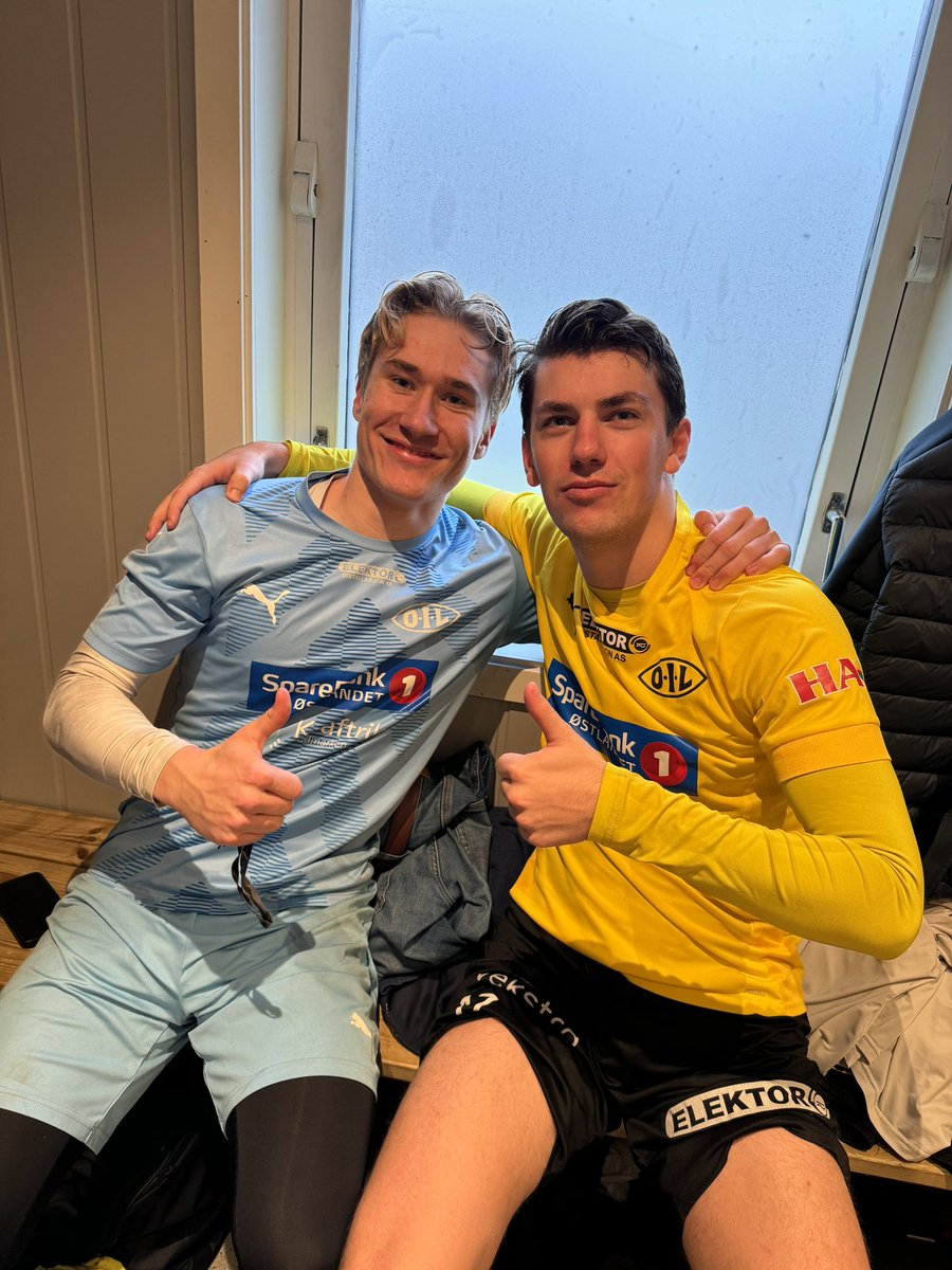 5-6 på Skreia 😱
En absurd fotballkamp hvor vi går seirende ut. Strandlie med hattrick. Theo Ballo, Endre Igland og Ørjan Røhne også på scoringslista. Med det sier vi takk for i år 🤩