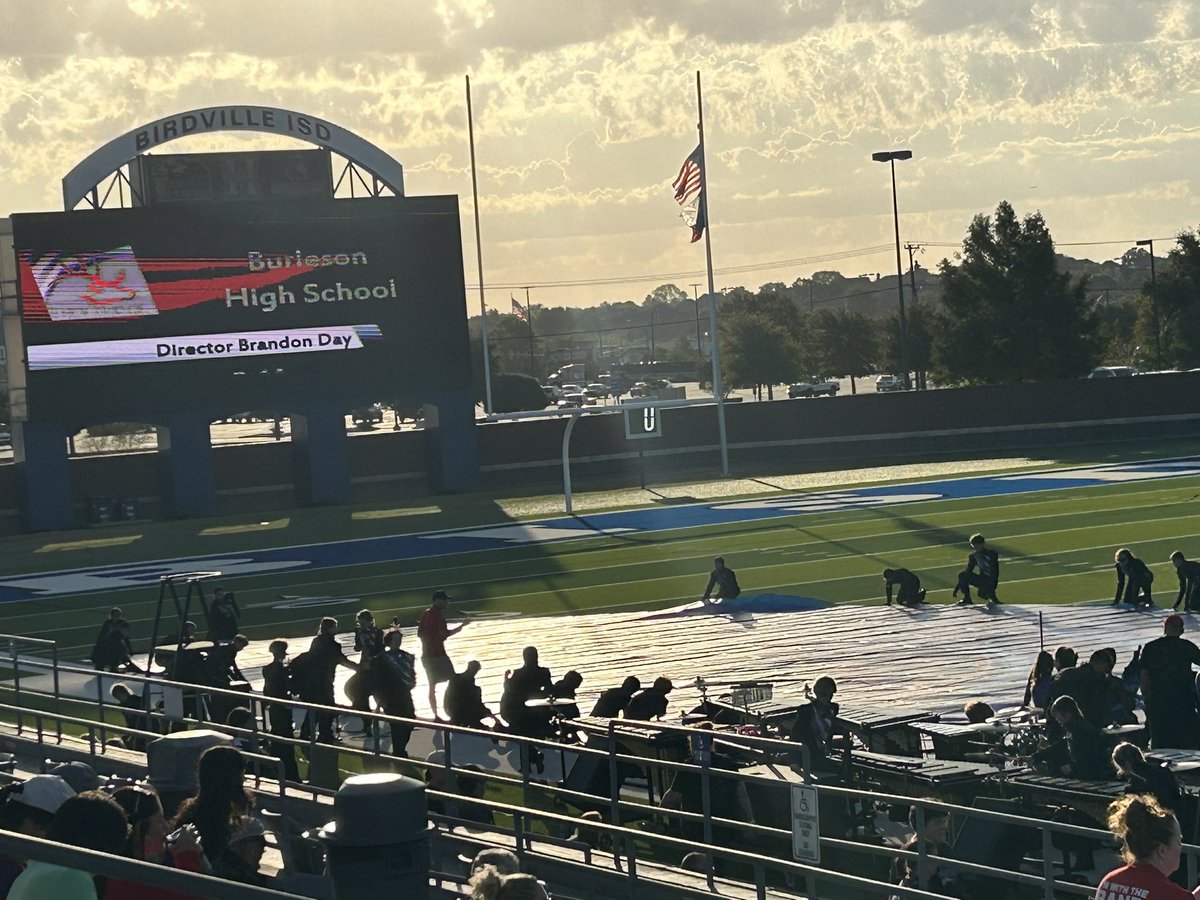 PTanner34's tweet image. Starting my beautiful morning off supporting the @spiritoftheelk at their UIL competition! Best band in the state! #GoElks #TheSource