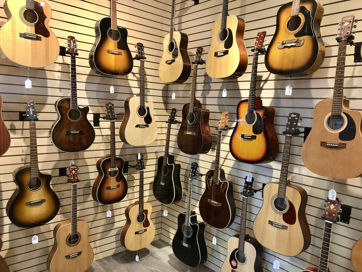 Celebrating in Trenton at Greenbacks. We’re at the corner of Ontario and Hawley, by Freshco, at the base of the Trent River bridge. Come join us as we usher in one year of amazing deals in Quinte West