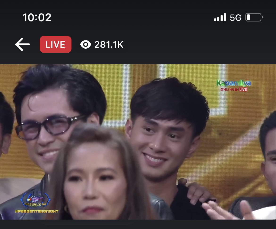 apsa_h's tweet photo. ABA FYANG! LAYAG NAMAN, UNA PA SA FIRST TO MENTION ANG CAPTAIN IBARRA NA YAN NG EABAB NA BIG WINNER. SMILE KA TALAGA DYAN MAK! #PBBGen11 #JMFyang #PBBThebignight #PBBGen11BigNight https://t.co/O8nC63UiFI