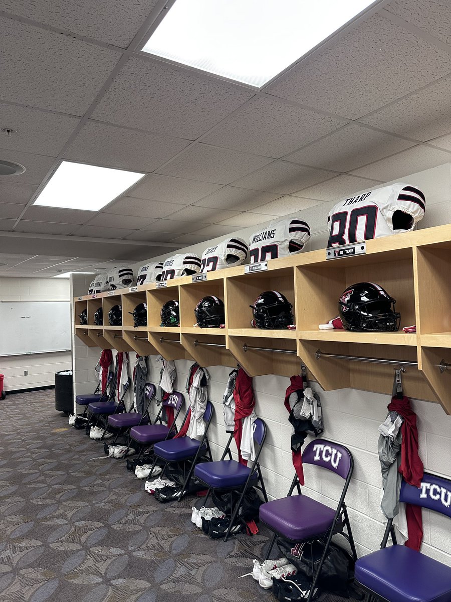 Locker room set ⚫️⚪️🔴