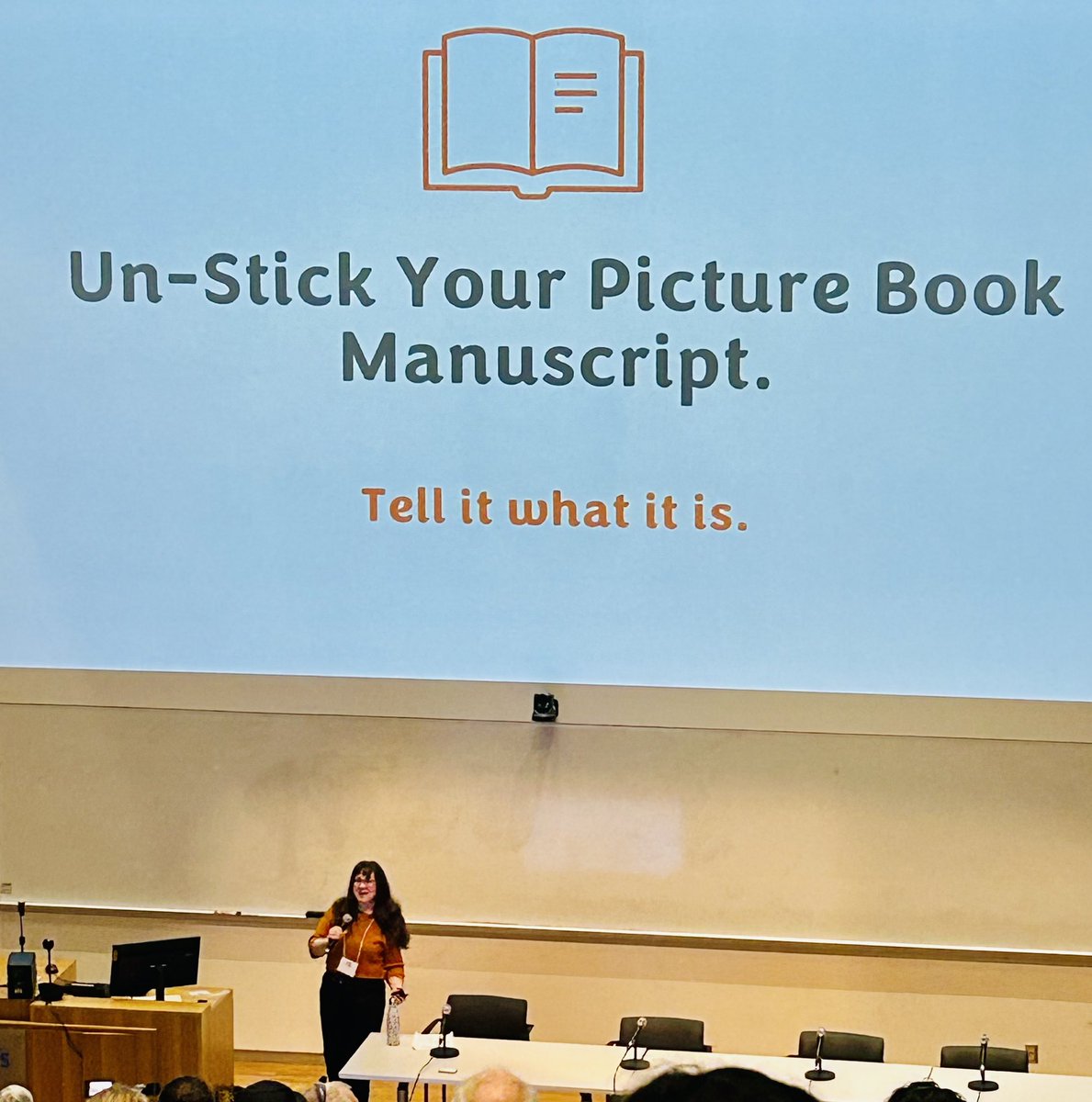 Fantastic presentation by picture book author, editor <a href="/ErinAlladin/">Erin Alladin</a> #pyi2024 <a href="/CANSCAIP/">CANSCAIP</a> #canscaip