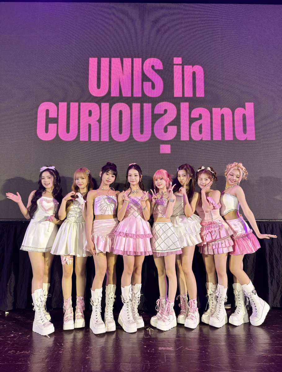 UNIS_offcl's tweet photo. [📸]

#241026

✔ 1st Philippine Fancon UNIS in CURIOUSland CEBU 완료🌟

엡떠(EverAfter)는 사랑��야🖤
✨UNIS(유니스) X EverAfter FOREVER✨

#UNIS #유니스
#UNI_Story https://t.co/NpoADNalFg