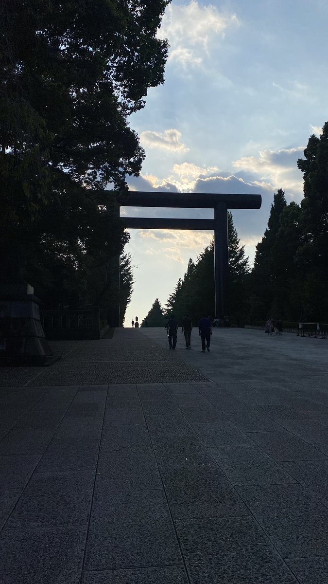 shrine358's tweet photo. 人生を攻略する鍵は、困難や嫌なことさえも受け入れ、それを楽しむことができる柔軟な心を持つことです。 https://t.co/LGSQejyBgS