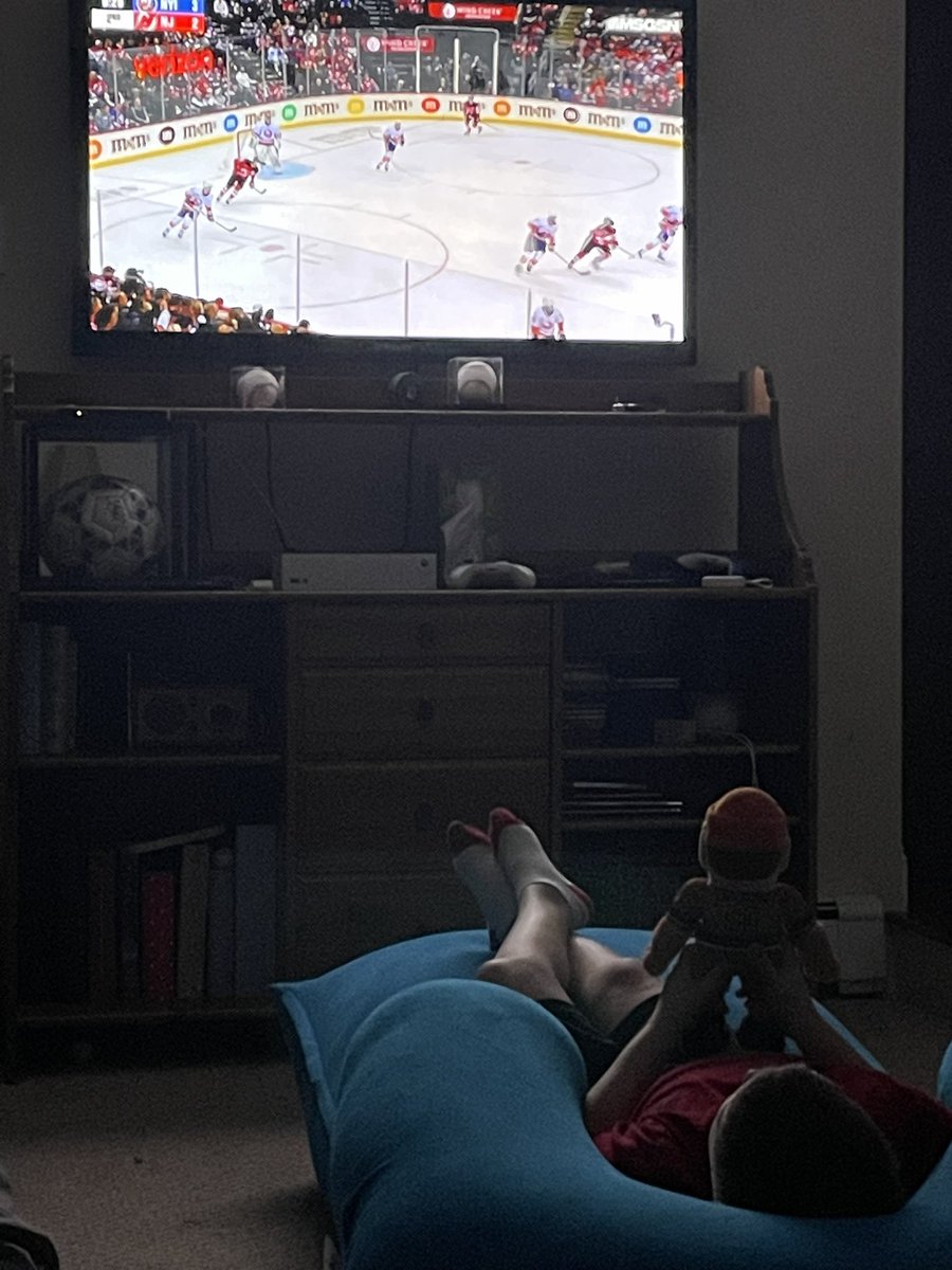 In New York and my boy and <a href="/SteDan_Official/">Steeler Dan</a> are enjoying the NJ devils v NY islanders game <a href="/steelershockey/">TriggerHub Sheffield Steelers</a>