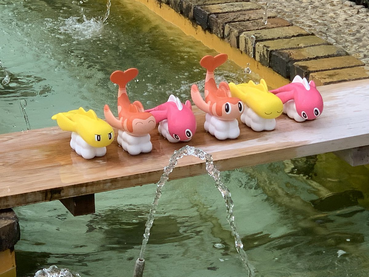 arubadol's tweet photo. これは先月行った志摩スペイン村と鳥羽駅 https://t.co/Le4DKdlHLF