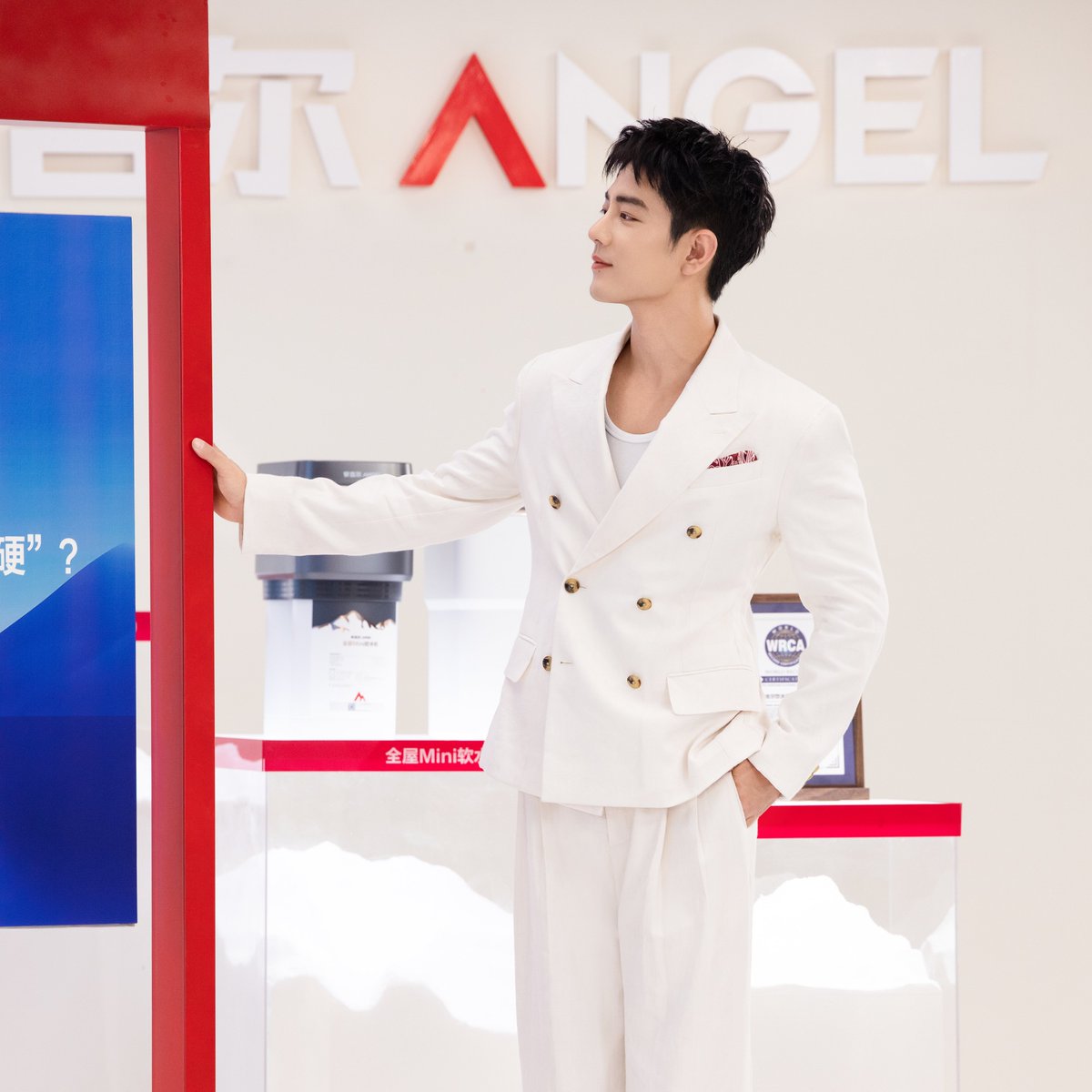 We’re thrilled to invite Xiao Zhan to the ANGEL livestream, bringing so much brightness! ❤️ A huge thank you to Xizo Zhan's fans for their incredible support. Don’t forget to follow ANGEL for more updates! 🎀
#XiaoZhanxAngelLS24 #XiaoZhan