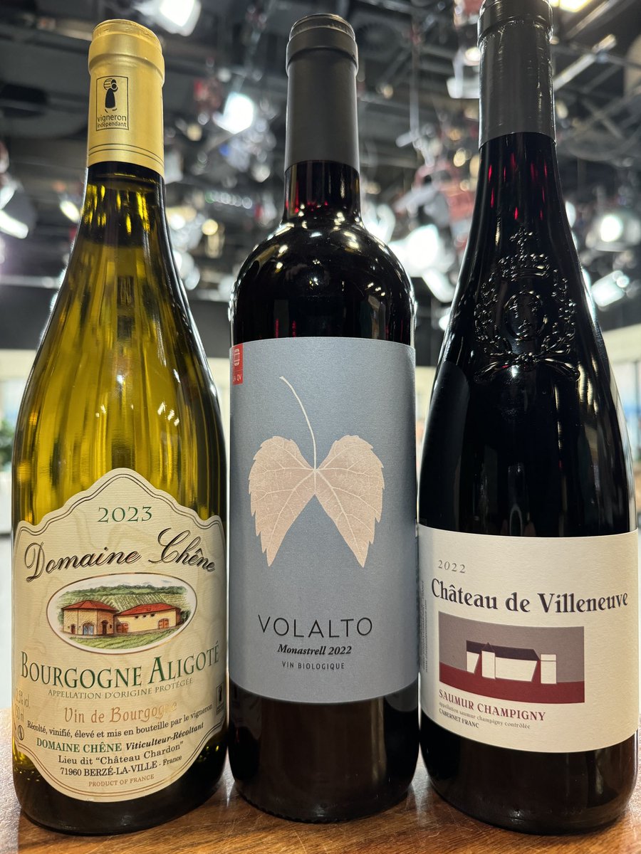 Trois bonnes cuvées monocépages pour vous. Santé et bon week-end ! 
👌🍷📺😋✌️<a href="/salutbonjour/">Salut Bonjour</a> <a href="/TVAreseau/">TVA</a>