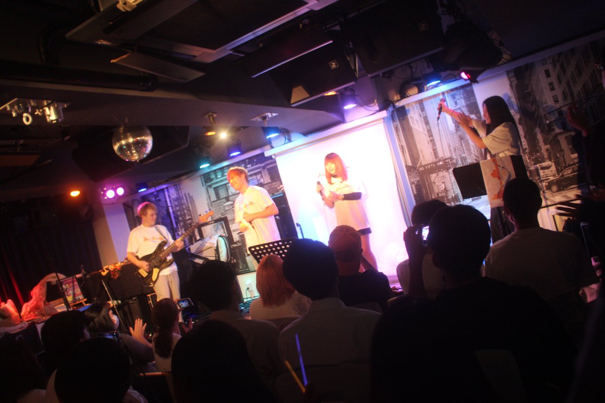 38616seisa_38's tweet photo. Life on Waveお疲れ様でした！！！
初めてα-waveさん聴いたけど
めっちゃ良いじゃん！！！

#awave https://t.co/OzX2Vf8hRD