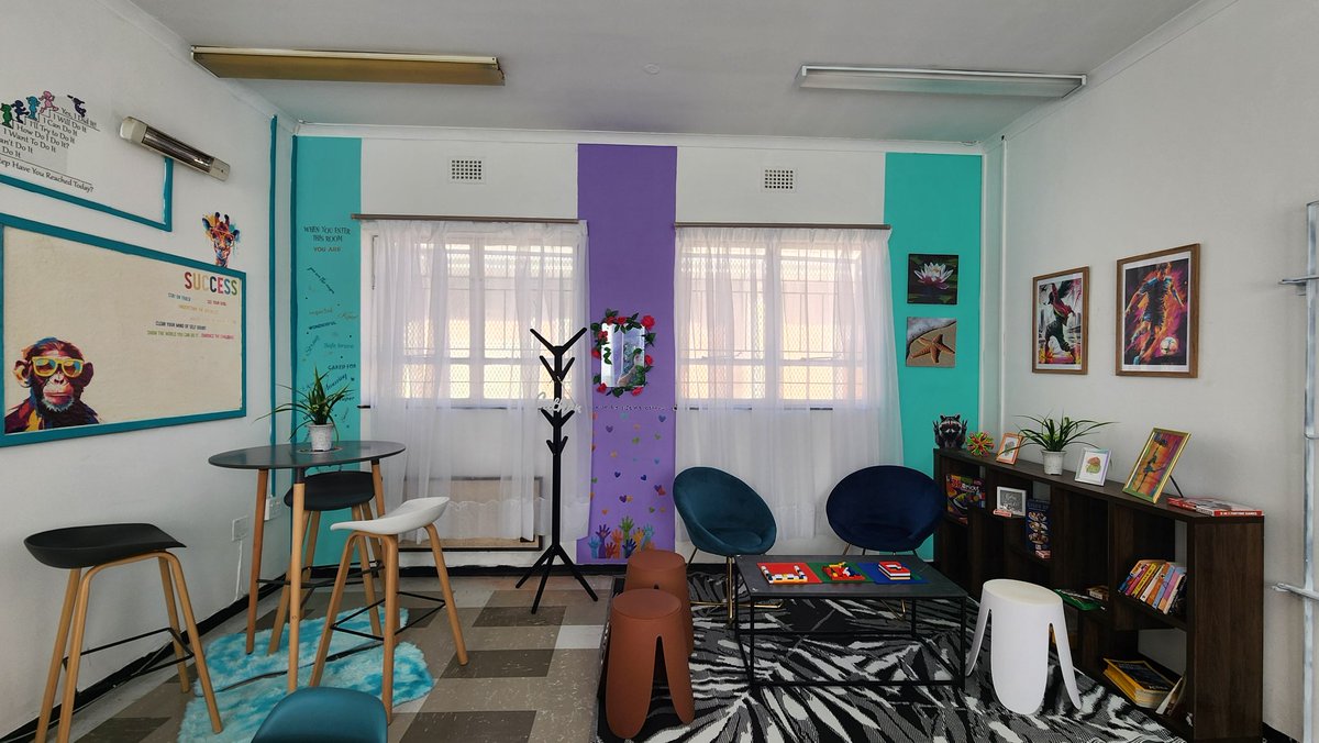 Lynn Hendricks tweet media