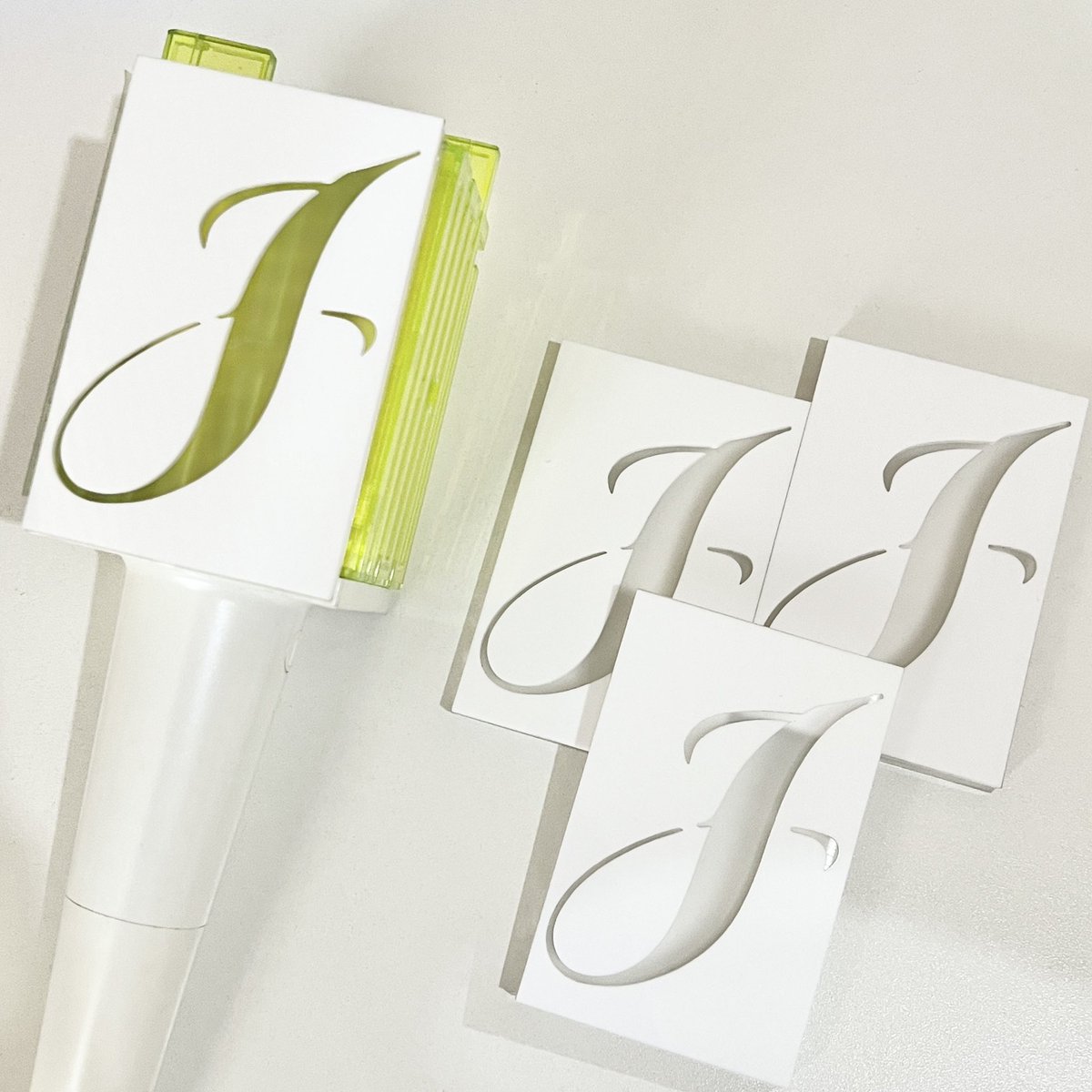 neohyuns's tweet photo. 𝓙 lighstick acrylic panel 

💚 for nct lightstick v1 only
📌 stock sale
📋 ~11/4

order link:
🔗 https://t.co/1GLrkqybKo

#RT give away 𝓙 panels to 2 winners! https://t.co/2cVDiistt4