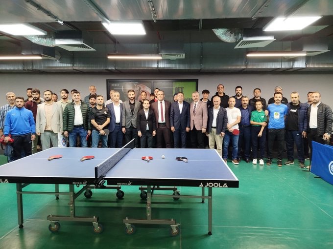 ErcanDoglu's tweet photo. Genç Memur-Sen olarak düzenlediğimiz masa tenisi turnuvamız nihayete erdi.
Destekleri için İl Gençlik ve Spor müdürümüz @NuammerUslu'ya 
Memur-sen başkanımız @tekdemiRamazan ve katılımları için Öz Sağlık-İş sendika başkanımız @akuzum_mehmet ve tüm katılımcılara teşekkür ederiz. https://t.co/5oU8XFa44N