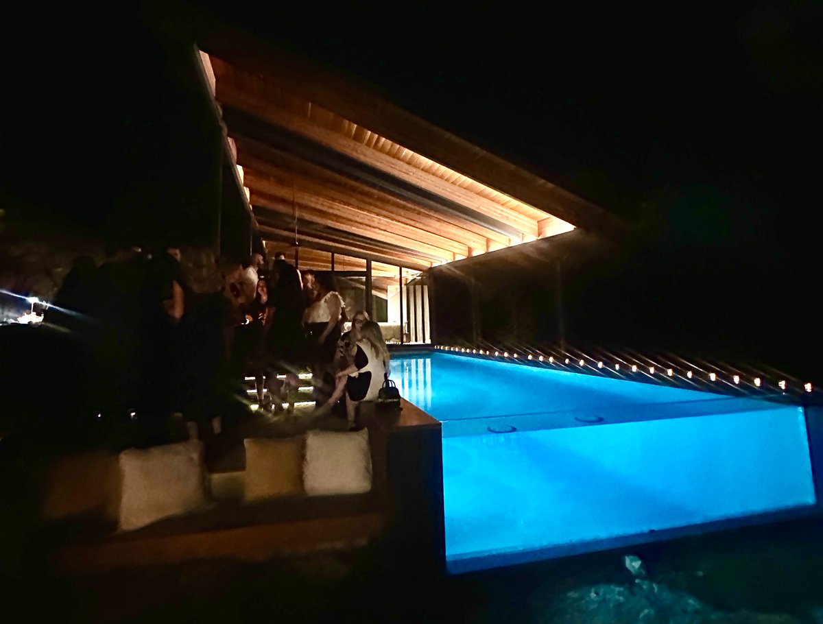 the worse the pic, the better the event 🤠

bravo <a href="/baseirl/">Base</a> <a href="/kbclauson/">Kaben Clauson</a> <a href="/ZacSolomon/">Zac Solomon</a>