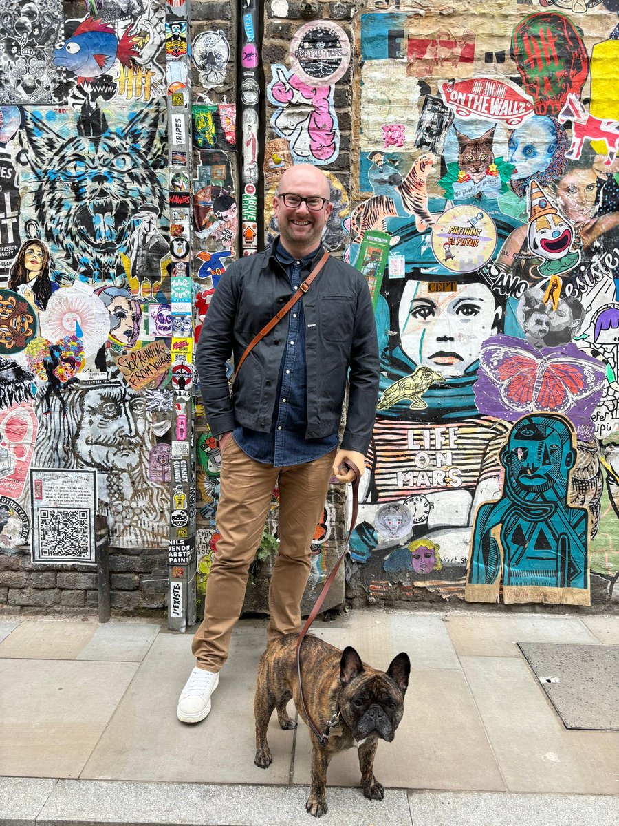 Arthur in Laaaaaaandan.