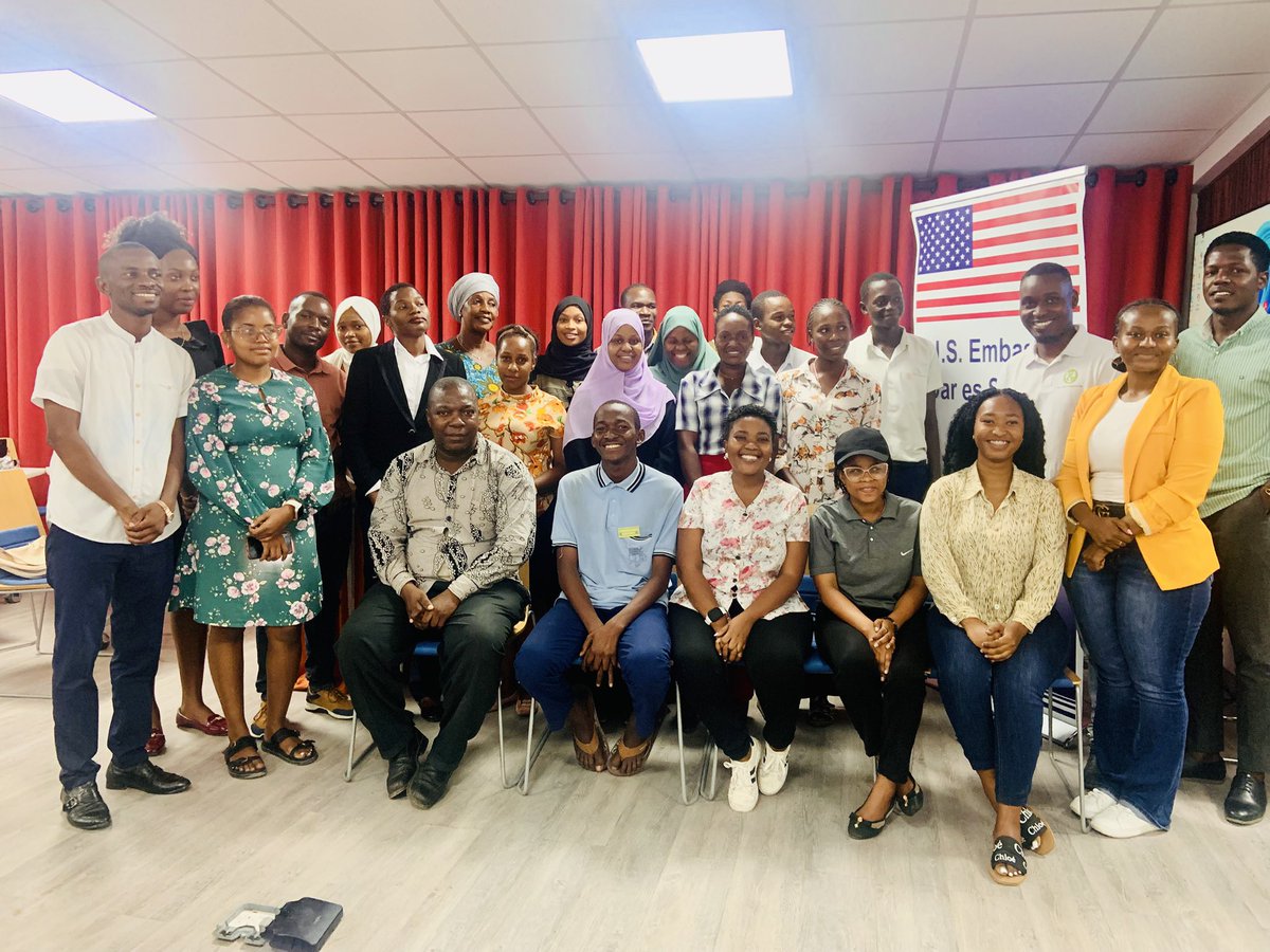 It was wonderful discussion for sharing experience on "Networking for Accessing Job Opportunities and Successful Tender Processes in Private and Public Sectors."

Im honored and looking forward for engagement.