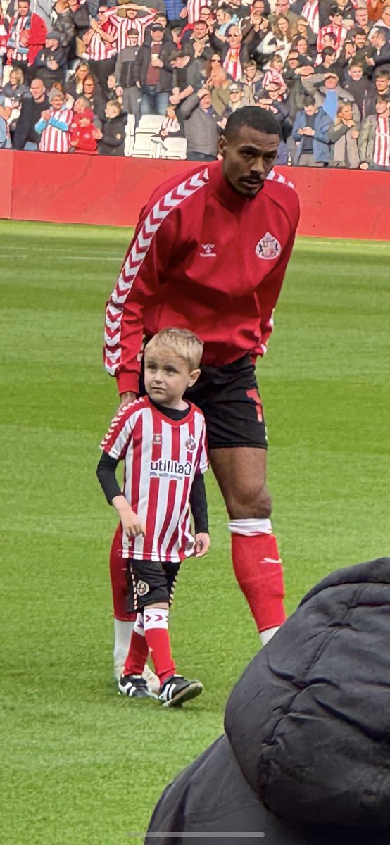 Sam’s Fatha tweet media