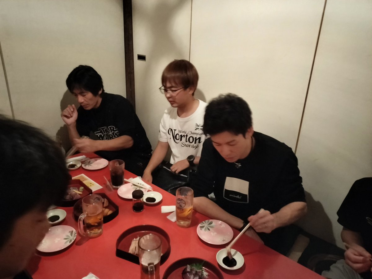 works_spin's tweet photo. 講習会と夜の講習会とラーメンはセットでございます☺️
#モンスターYG
@AkifumiHamakawa 
#SPINWORKS https://t.co/8oE5p78QGB