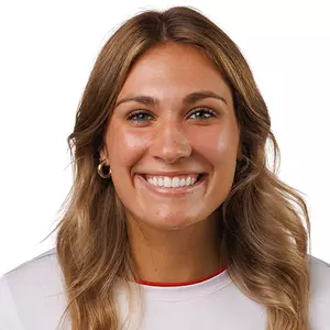 CentralWSoc's tweet photo. 2/5 We celebrate senior @gracecoatess for her four years in the program! Her career includes earning 2x academic all-conference/all-district, 2x all-conference/all-region, 3x @AmerRiversConf player of the week, and 5th most points in program history. We 💚 Grace!! https://t.co/T1waORUjE3