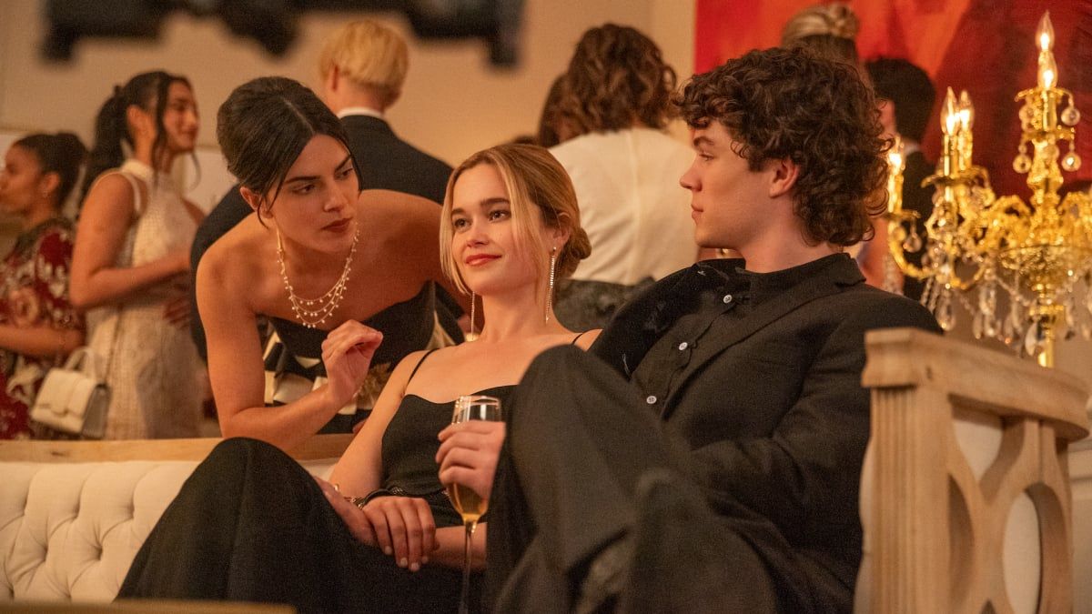 pauldeuce's tweet image. 'Cruel Intentions' reboot gets a trailer 25 years after the original so sit with *that* buff.ly/4hfWjC5