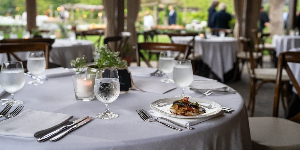#LangdonHall has made #WaterlooRegion proud as the first restaurant to earn a <a href="/MichelinGuideNA/">MichelinGuideNorthAmerica</a> recommendation!  #Finedining has hit a new level. 

🍽️ 

#MichelinGuide #ExploreWR