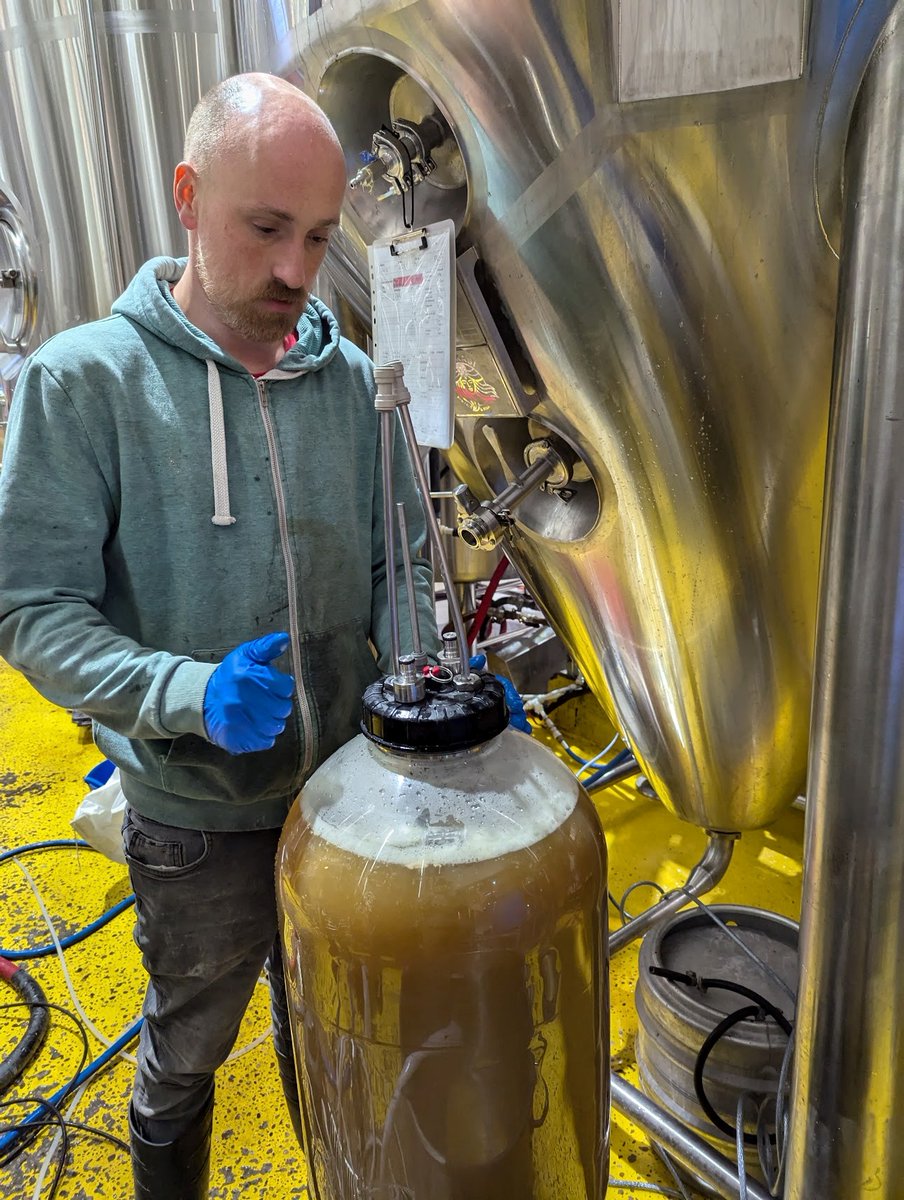 Tonight we've got some very exciting news about Birmingham Brewing, who James visited recently on a special mission to brew a one-off beer for our festival, a Pale/IPA called Brummie Gondola and only available at the St Alphege Beer Festival.
<a href="/brumbrewery/">Brum Brewing Co</a> 
trybooking.com/uk/DXSA