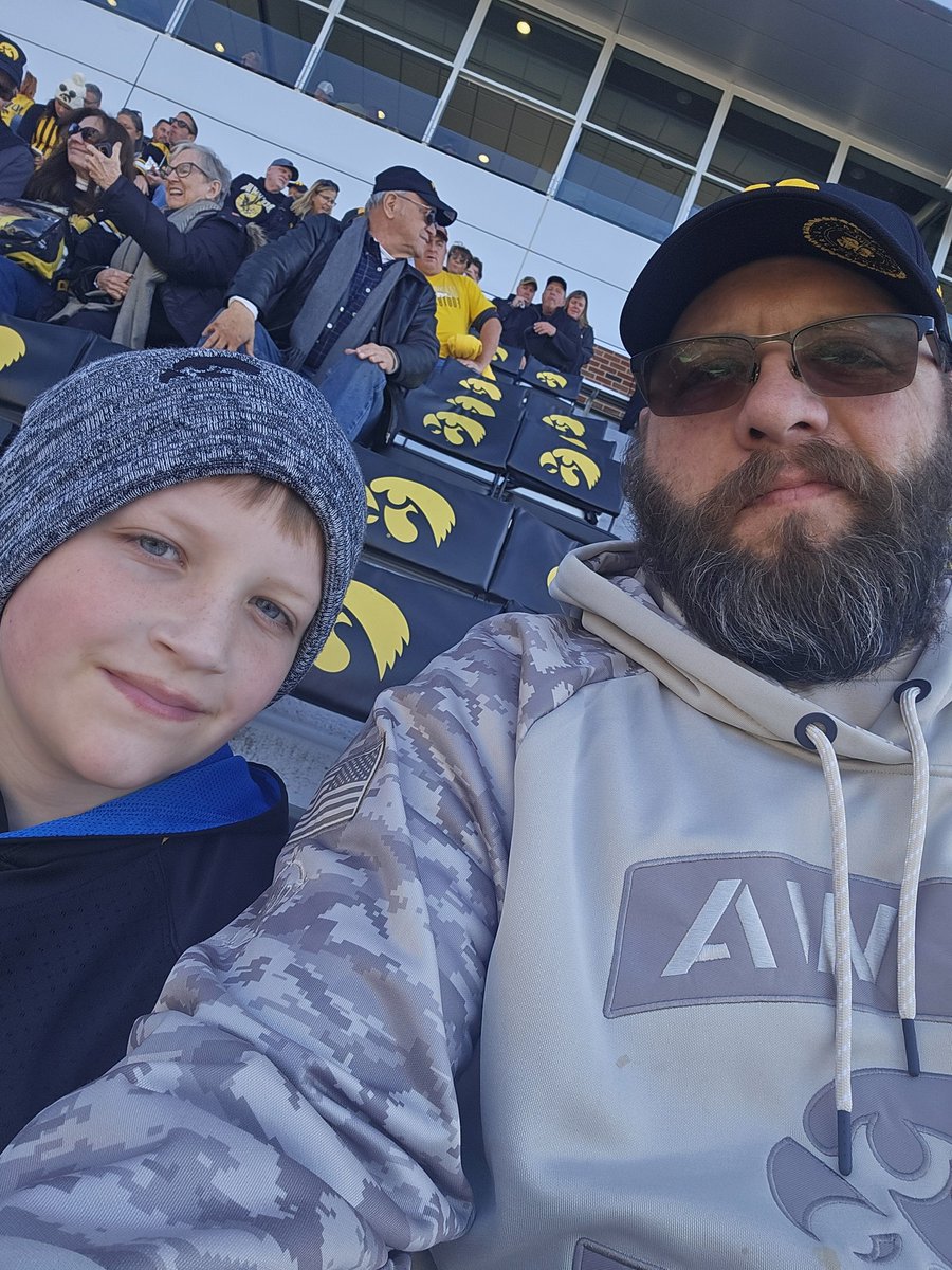 badassmoose's tweet photo. Good day for a W!

#fightforiowa https://t.co/3Gjk6tJ9yK