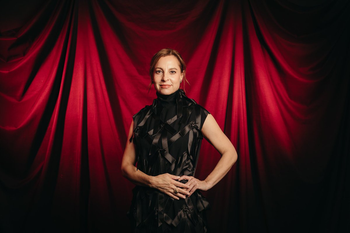 ¡Te queremos, <a href="/MarDeTavira/">Marina de Tavira</a>, te queremos! 🥰 Gracias por engalanar este #FICM2024 con tu presencia.