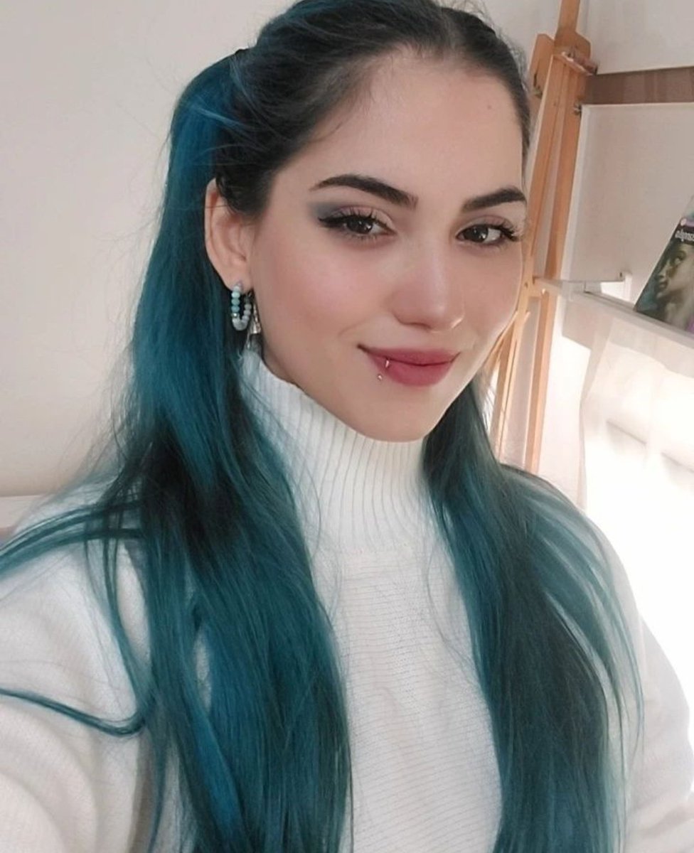 ilaydarttt's tweet photo. she already knew https://t.co/ZMhv1LqaqT