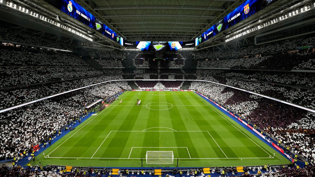 💜 BERNABÉU 🙌 #MADRIDISTAS 💜
✨ #ElClásico ✨