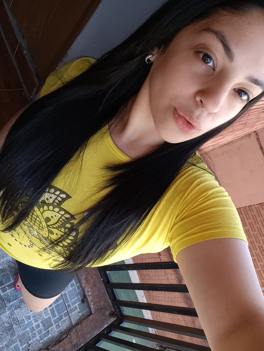 tiisha33's tweet photo. Feliz sábado bebés 😘☀️☀️☀️
https://t.co/2eKjU3knI4 https://t.co/jrafcbrjAn