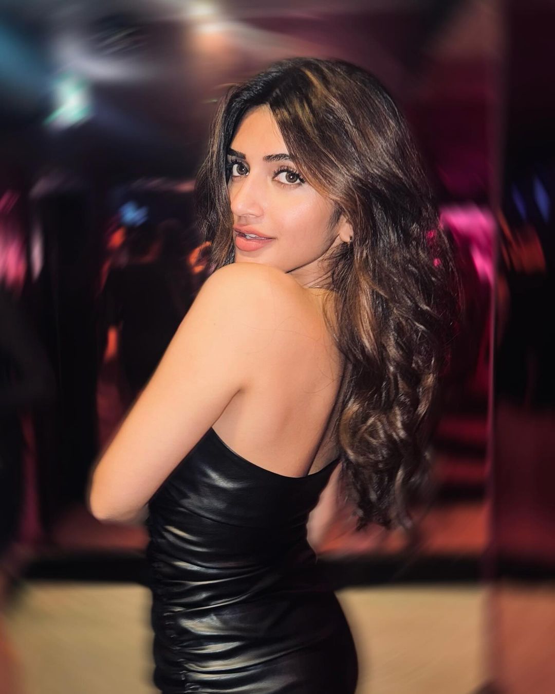 Ga14z5-W8AAxuNc?format=jpg&name=large