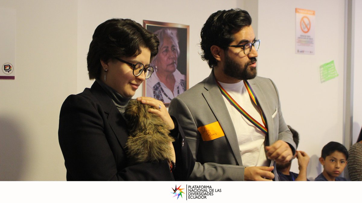 DialogoDiverso's tweet photo. ✨ Hoy fue el primer día de las Sesiones de Planeación de Incidencia Política de la Comisión de Acceso a Justicia y Desnaturalización de todas las Expresiones de Violencia de la Plataforma Nacional de las Diversidades – Ecuador.

Gracias al apoyo de @NDI_Ecuador, trabajamos en la creación de estrategias para construir una sociedad más justa, inclusiva y libre de violencia. 💪🏳️‍🌈✨

¡Continuamos avanzando en este camino de incidencia y transformación! 
#IncidenciaPolítica #JusticiaParaTodxs #DiversidadEcuador #DiálogoDiverso